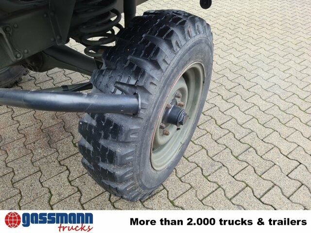 Véhicule de voirie/ Spécial Unimog 404 4x4 S Cabrio, Benziner: photos 14