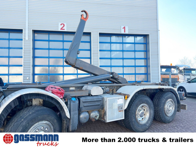 Volvo FM 460 8x2-6, Lenk-/Liftachse, Kran HMF 2020-K4, - Camion ampliroll, Camion grue: photos 4 Volvo FM 460 8x2-6, Lenk-/Liftachse, Kran HMF 2020-K4, - Camion ampliroll, Camion grue: photos 4