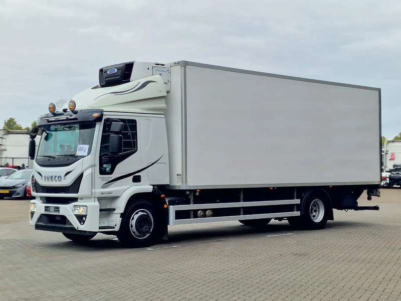 Iveco EuroCargo 180 320 Frigo Carrier supra 850 nordic - Loadlift - Low KM - Camera - Camion frigorifique: photos 3 Iveco EuroCargo 180 320 Frigo Carrier supra 850 nordic - Loadlift - Low KM - Camera - Camion frigorifique: photos 3