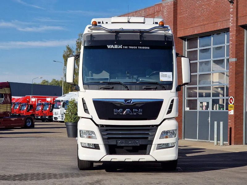 MAN TGX 26.500 6x2 XXL - Chassis - Full air - Night clima - AS Tronic - - Châssis cabine: photos 2 MAN TGX 26.500 6x2 XXL - Chassis - Full air - Night clima - AS Tronic - - Châssis cabine: photos 2