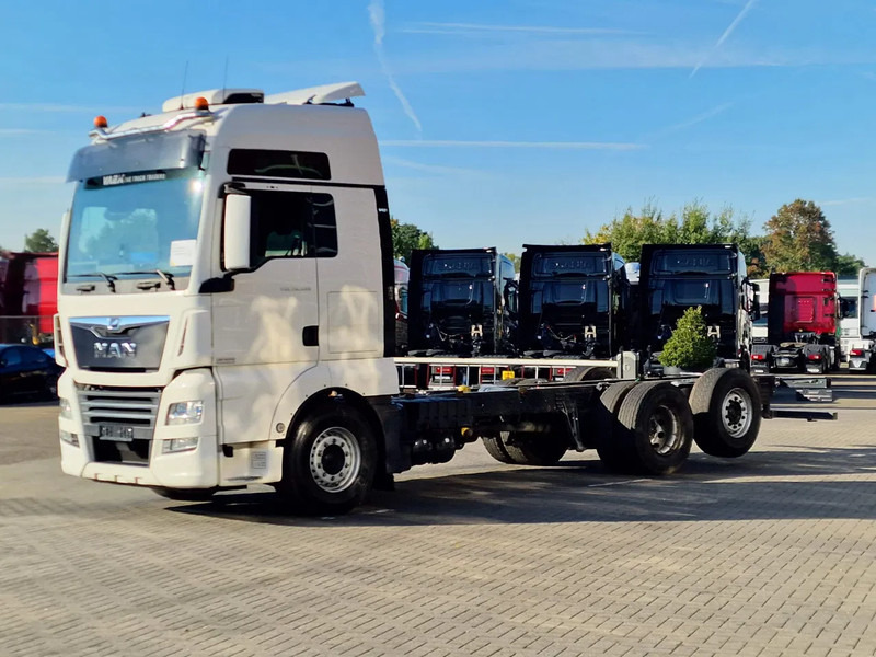 MAN TGX 26.500 6x2 XXL - Chassis - Full air - Night clima - AS Tronic - - Châssis cabine: photos 3 MAN TGX 26.500 6x2 XXL - Chassis - Full air - Night clima - AS Tronic - - Châssis cabine: photos 3