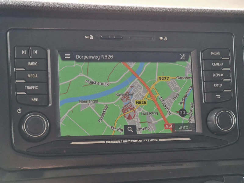 Camion multibenne Scania S580 V8 NGS Highline 6x2*4 - Side loader Container - Full air - Steering axle - Retarder: photos 17 Camion multibenne Scania S580 V8 NGS Highline 6x2*4 - Side loader Container - Full air - Steering axle - Retarder: photos 17