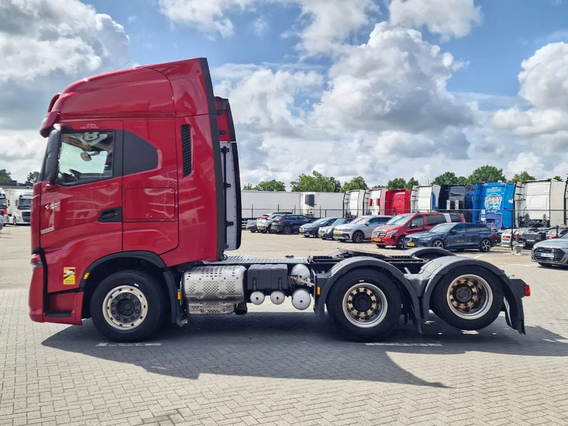 Iveco S-WAY 570 6x2 - Retarder - Full air - 3.20 WB - Navi - Tracteur routier: photos 4 Iveco S-WAY 570 6x2 - Retarder - Full air - 3.20 WB - Navi - Tracteur routier: photos 4