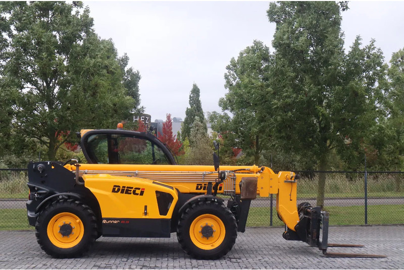 Dieci RUNNER 40.13 | HYDR. FORKS | LOW HOURS - Chariot télescopique: photos 4 Dieci RUNNER 40.13 | HYDR. FORKS | LOW HOURS - Chariot télescopique: photos 4