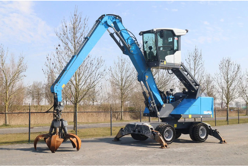 Fuchs MHL 320 | PEEL GRAB | UMSCHLAG | GOOD TIRES - Pelle de manutention: photos 2 Fuchs MHL 320 | PEEL GRAB | UMSCHLAG | GOOD TIRES - Pelle de manutention: photos 2