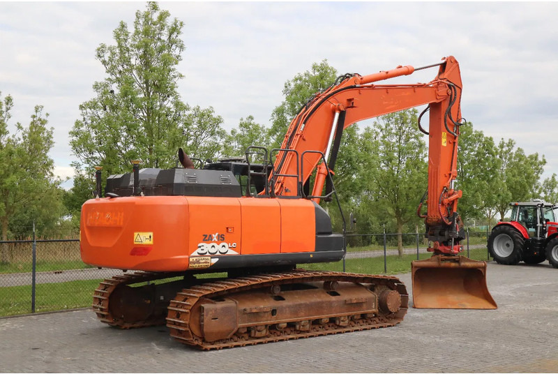 Pelle sur chenille Hitachi ZX300 LC-6 | ROTOTILT | BUCKET | GPS: photos 6