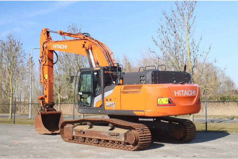 Hitachi ZX300 LC-7 | BUCKET | QUICK COUPLER | GOOD U/C! - Pelle sur chenille: photos 3 Hitachi ZX300 LC-7 | BUCKET | QUICK COUPLER | GOOD U/C! - Pelle sur chenille: photos 3
