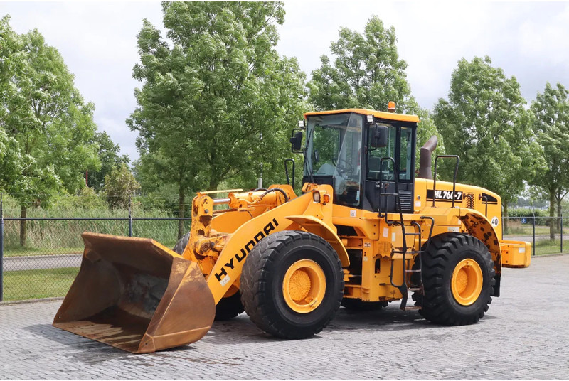 Hyundai HL760-7 | BUCKET | 1.919 ORIGINAL HOURS!! - Chargeuse sur pneus: photos 2 Hyundai HL760-7 | BUCKET | 1.919 ORIGINAL HOURS!! - Chargeuse sur pneus: photos 2