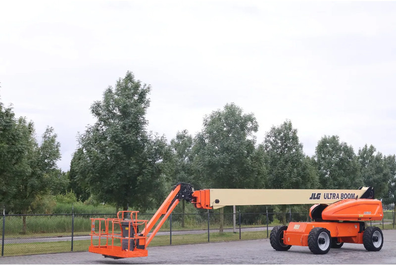 JLG 1350 SJP ULTRABOOM | 43.3 METER | 1 OWNER - Nacelle télescopique: photos 2 JLG 1350 SJP ULTRABOOM | 43.3 METER | 1 OWNER - Nacelle télescopique: photos 2