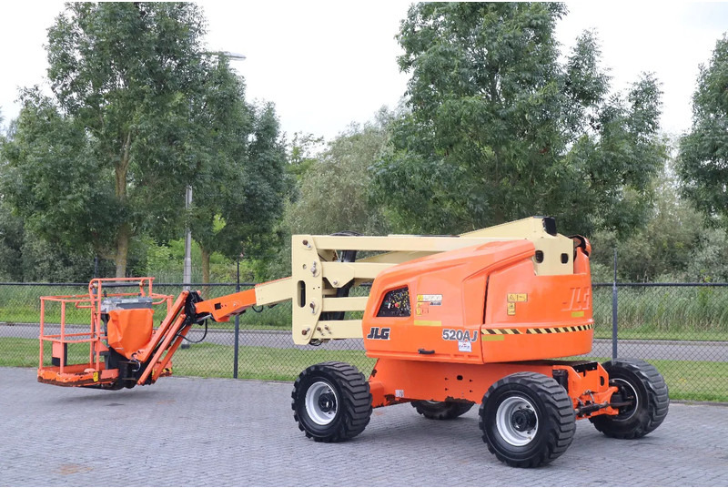 JLG 520AJ | 18 METER | 250 KG - Nacelle articulée: photos 3 JLG 520AJ | 18 METER | 250 KG - Nacelle articulée: photos 3