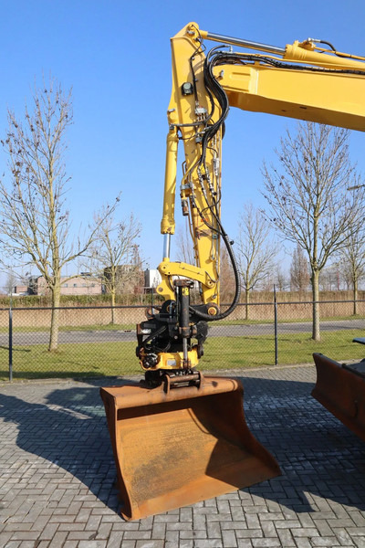 Crédit-bail de Komatsu PW160-11 | ENGCON TILTROTATOR | BUCKET | TRAILER HYDR. Komatsu PW160-11 | ENGCON TILTROTATOR | BUCKET | TRAILER HYDR.: photos 11