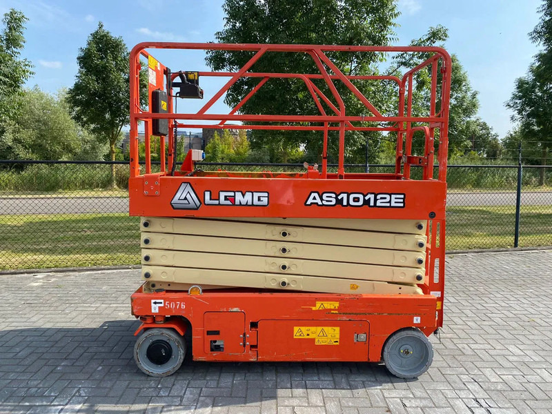 LGMG AS1012E | 12 METER | 320 KG | GS-3232 | ES 3246 - Nacelle ciseaux: photos 4 LGMG AS1012E | 12 METER | 320 KG | GS-3232 | ES 3246 - Nacelle ciseaux: photos 4