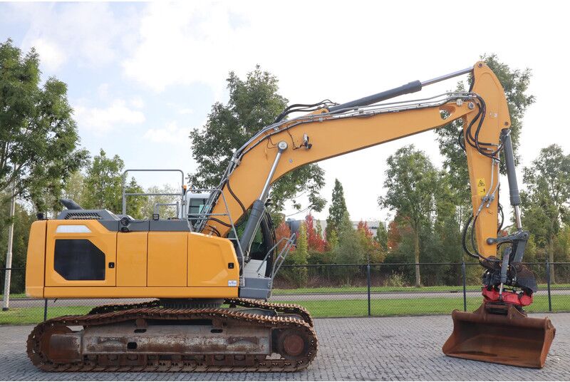 Liebherr R924 WLC | ROTOTILT R8 | BUCKET | - Pelle sur chenille: photos 4 Liebherr R924 WLC | ROTOTILT R8 | BUCKET | - Pelle sur chenille: photos 4