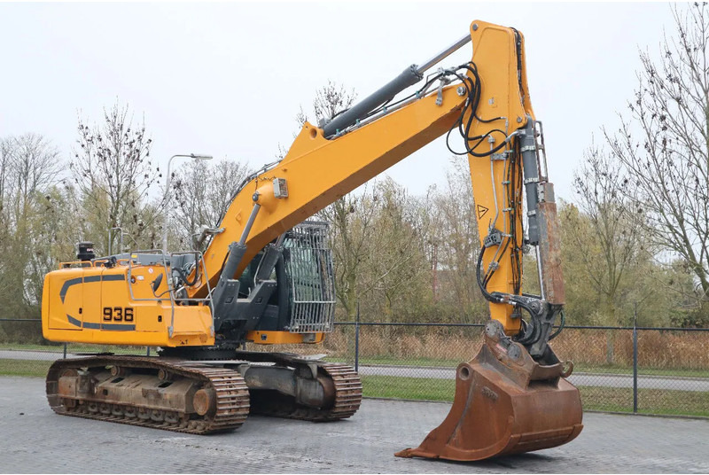 Liebherr R936 NLC | STRAIGHT BOOM | MAGNET GEN | OILQUICK - Pelle sur chenille: photos 5 Liebherr R936 NLC | STRAIGHT BOOM | MAGNET GEN | OILQUICK - Pelle sur chenille: photos 5