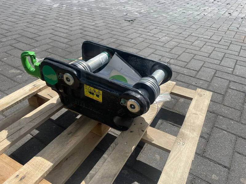 STEELWRIST QC S40 FPL | QUICK COUPLER | 2 - 6 TON | NEW / UNUSED - Cisaille de démolition pour Engins de chantier: photos 5 STEELWRIST QC S40 FPL | QUICK COUPLER | 2 - 6 TON | NEW / UNUSED - Cisaille de démolition pour Engins de chantier: photos 5