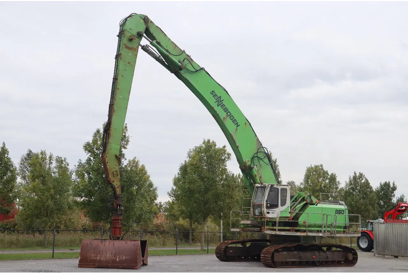 Sennebogen 860R | 860 R | CLAMSHELL BUCKET - Pelle de manutention: photos 2 Sennebogen 860R | 860 R | CLAMSHELL BUCKET - Pelle de manutention: photos 2