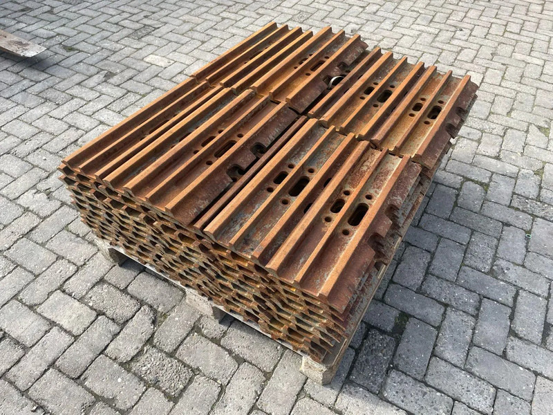 Volvo EC 250 E | DEMO | SHOES | PLATES | 60 CM | FAHRWERK - Frame/ Châssis: photos 3 Volvo EC 250 E | DEMO | SHOES | PLATES | 60 CM | FAHRWERK - Frame/ Châssis: photos 3