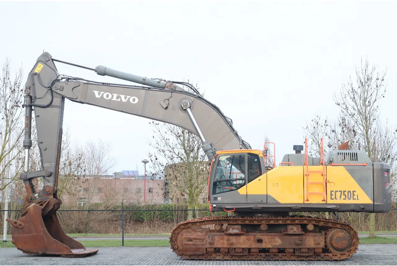 Volvo EC 750 EL | BUCKET | HYDRAULIC QUICK COUPLER - Pelle sur chenille: photos 1 Volvo EC 750 EL | BUCKET | HYDRAULIC QUICK COUPLER - Pelle sur chenille: photos 1