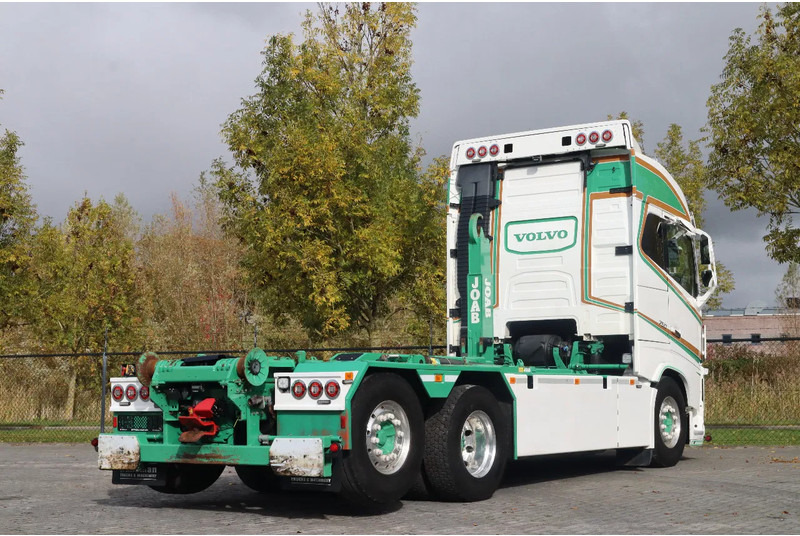 Volvo FH 16.750 | 6X2*4 | RETARDER | STEERING AXLE | JOAB HOOK | EURO 6 - Camion ampliroll: photos 3 Volvo FH 16.750 | 6X2*4 | RETARDER | STEERING AXLE | JOAB HOOK | EURO 6 - Camion ampliroll: photos 3
