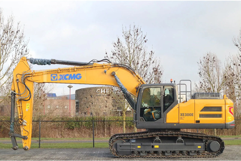 XCMG XE300E | CE | CUMMINS STAGE V | EC300 | SY305 | 330 - Pelle sur chenille: photos 1 XCMG XE300E | CE | CUMMINS STAGE V | EC300 | SY305 | 330 - Pelle sur chenille: photos 1