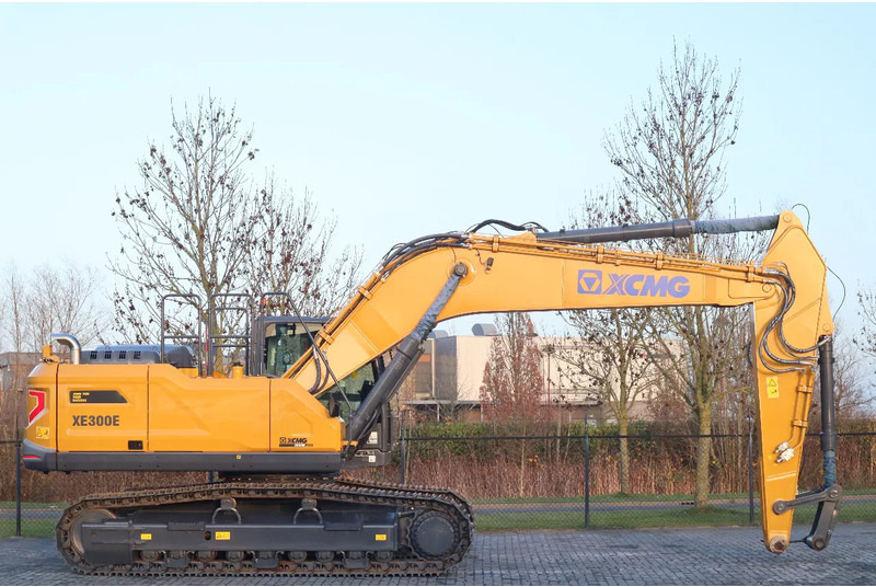 XCMG XE300E | CE | CUMMINS STAGE V | HAMMER / SHEAR - Pelle sur chenille: photos 4 XCMG XE300E | CE | CUMMINS STAGE V | HAMMER / SHEAR - Pelle sur chenille: photos 4
