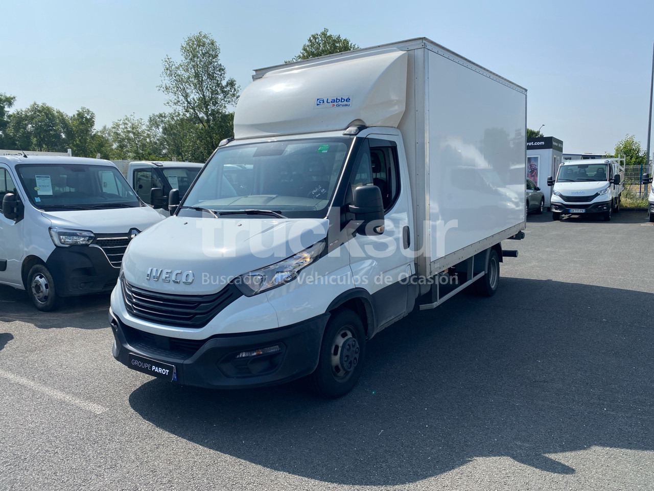 IVECO 35C16 - Fourgon grand volume: photos 1 IVECO 35C16 - Fourgon grand volume: photos 1