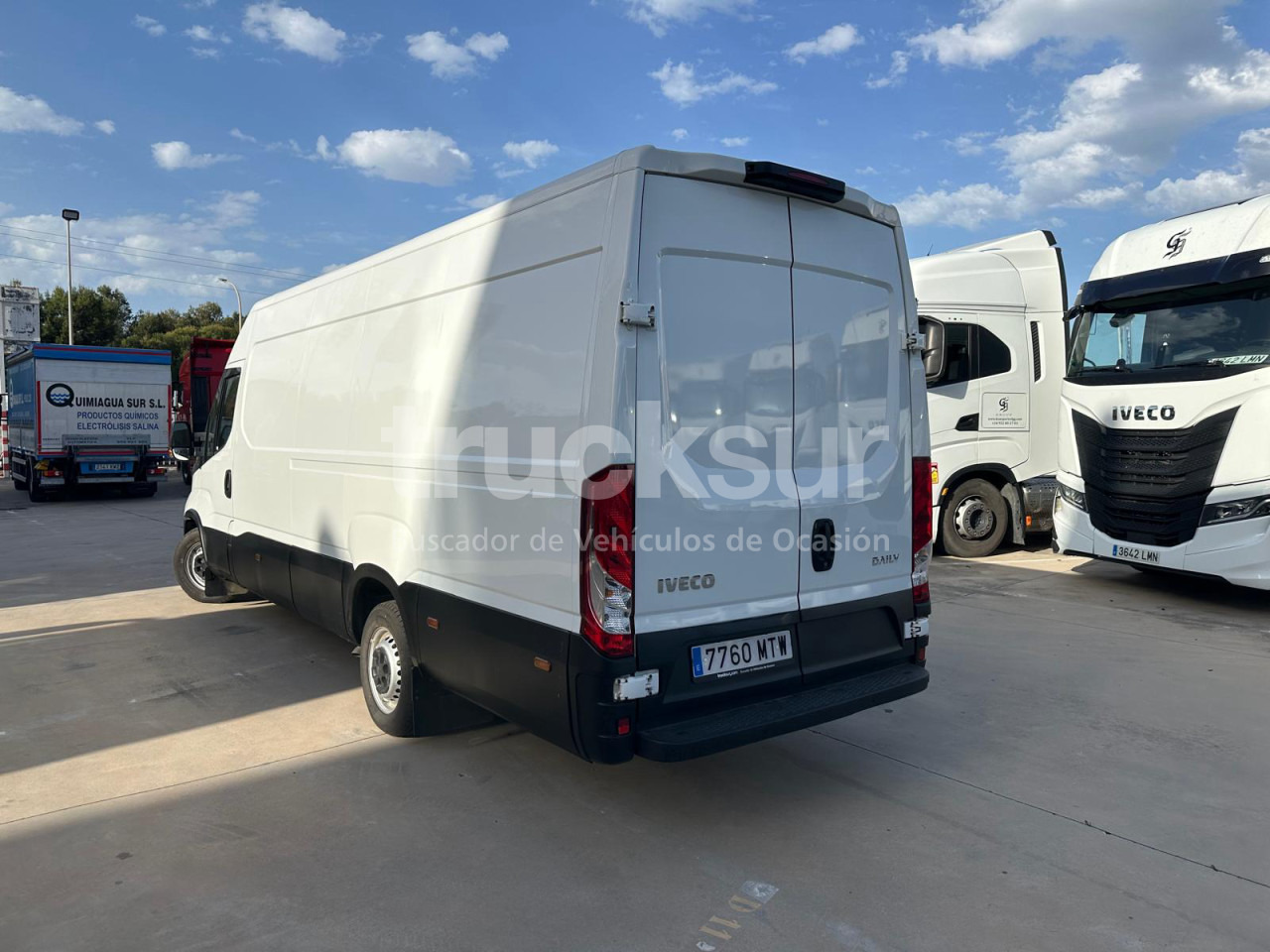 IVECO DAILY 35S16 F 16M3 - Fourgon grand volume: photos 5 IVECO DAILY 35S16 F 16M3 - Fourgon grand volume: photos 5