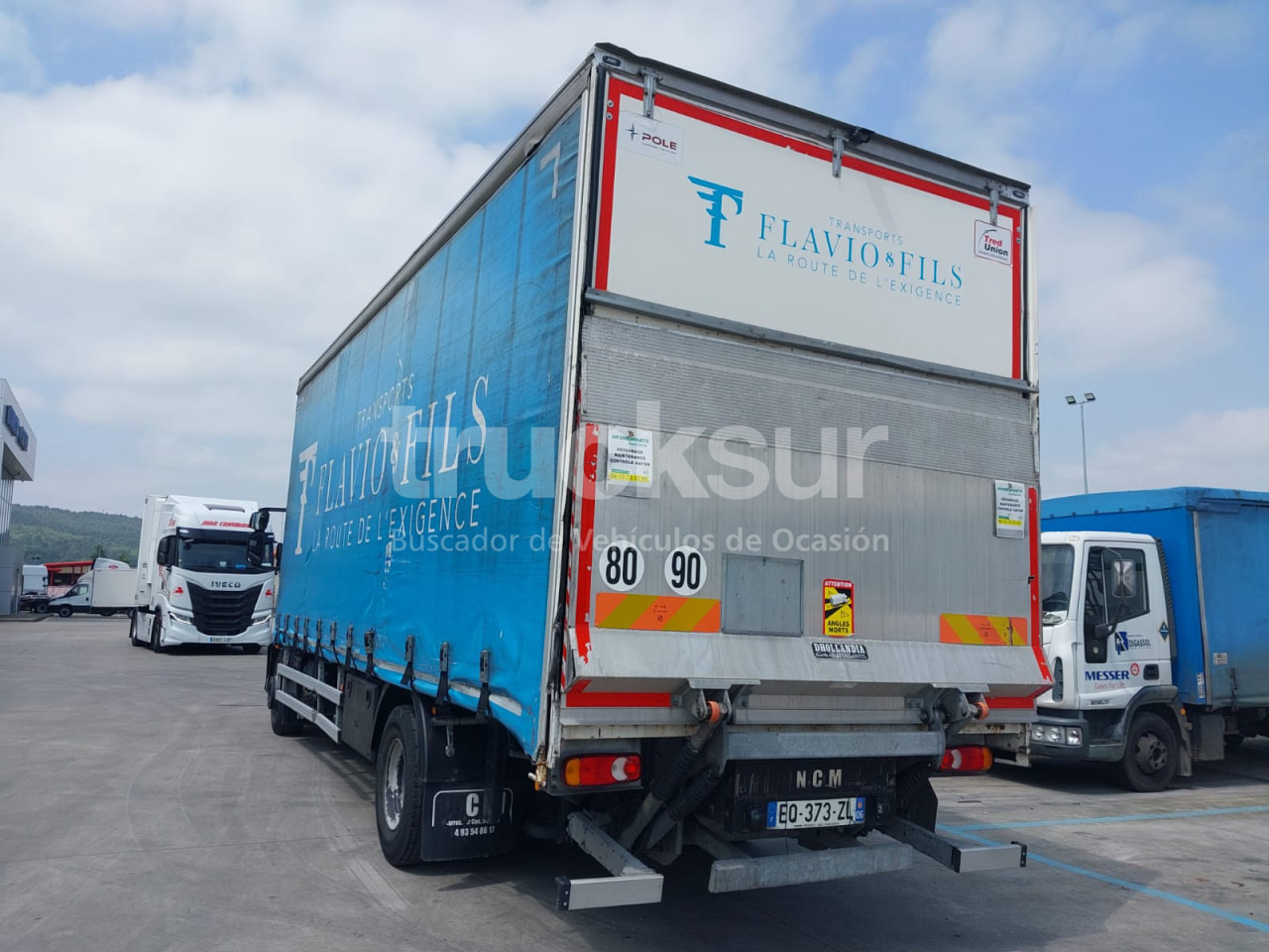 IVECO EUROCARGO ML160-250 - Camion à rideaux coulissants: photos 4 IVECO EUROCARGO ML160-250 - Camion à rideaux coulissants: photos 4