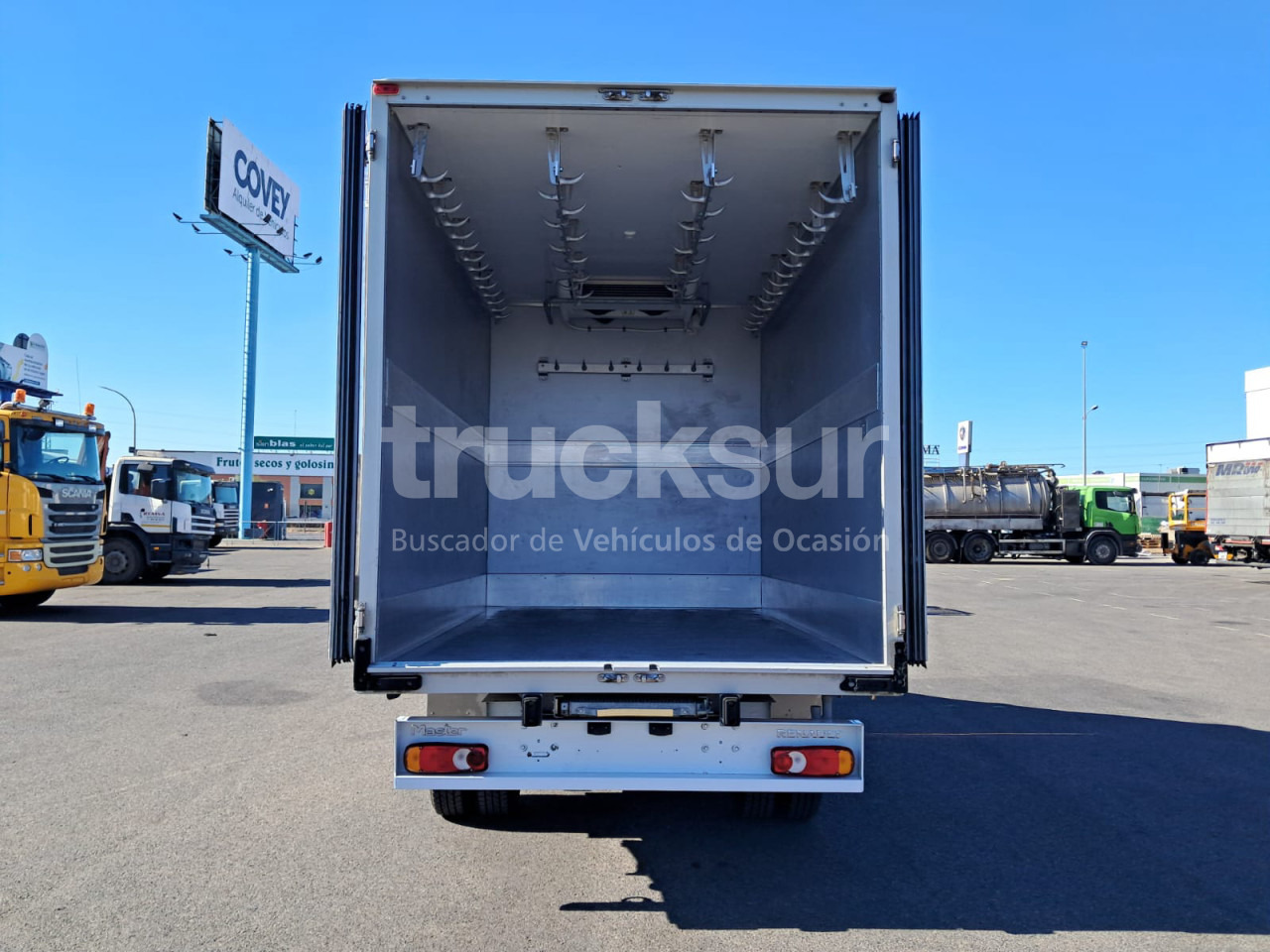 RENAULT MASTER 145.35 FRC-X - Utilitaire frigorifique: photos 5 RENAULT MASTER 145.35 FRC-X - Utilitaire frigorifique: photos 5