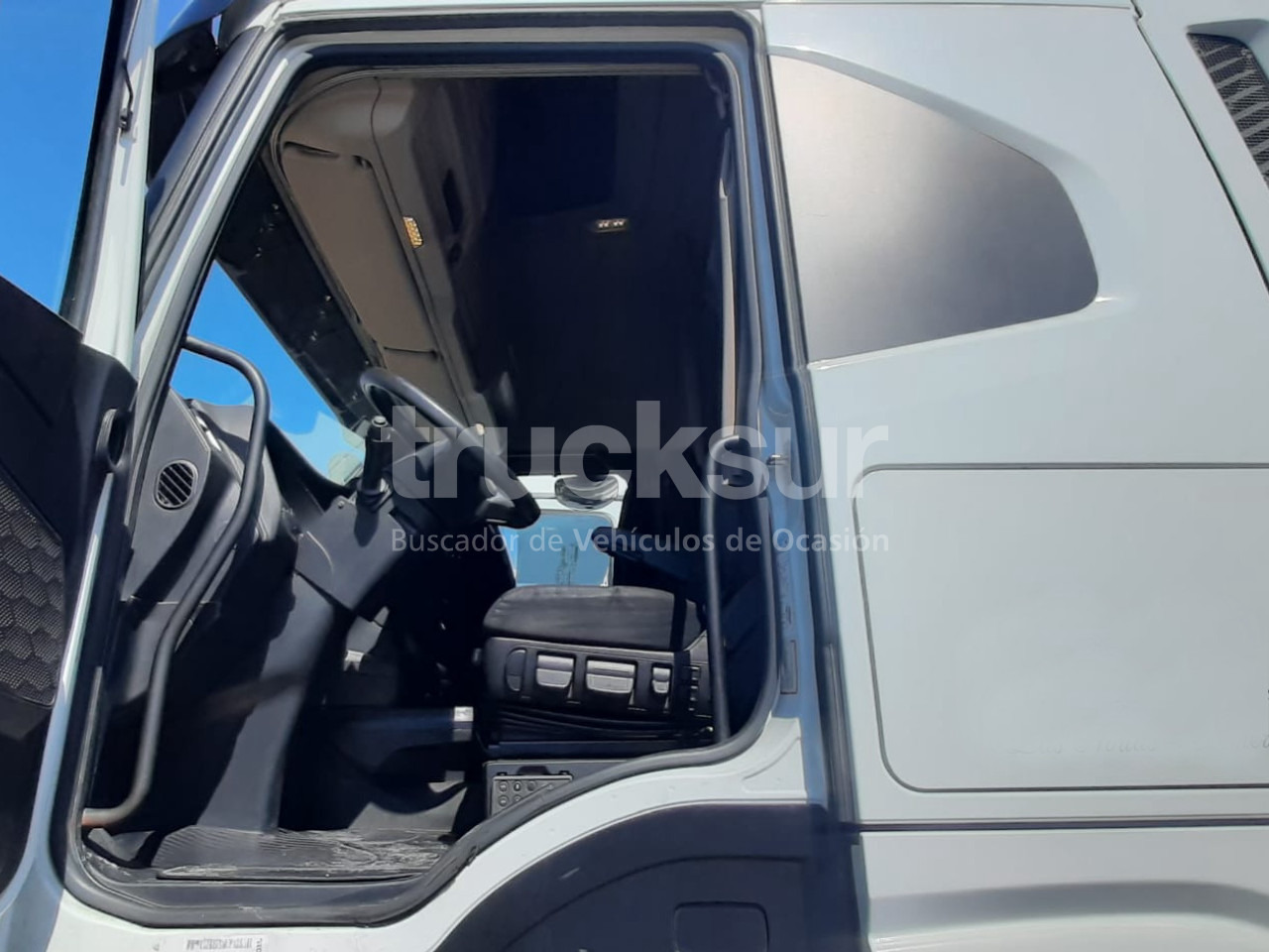 IVECO S-WAY AS440S51T/P - Tracteur routier: photos 5 IVECO S-WAY AS440S51T/P - Tracteur routier: photos 5