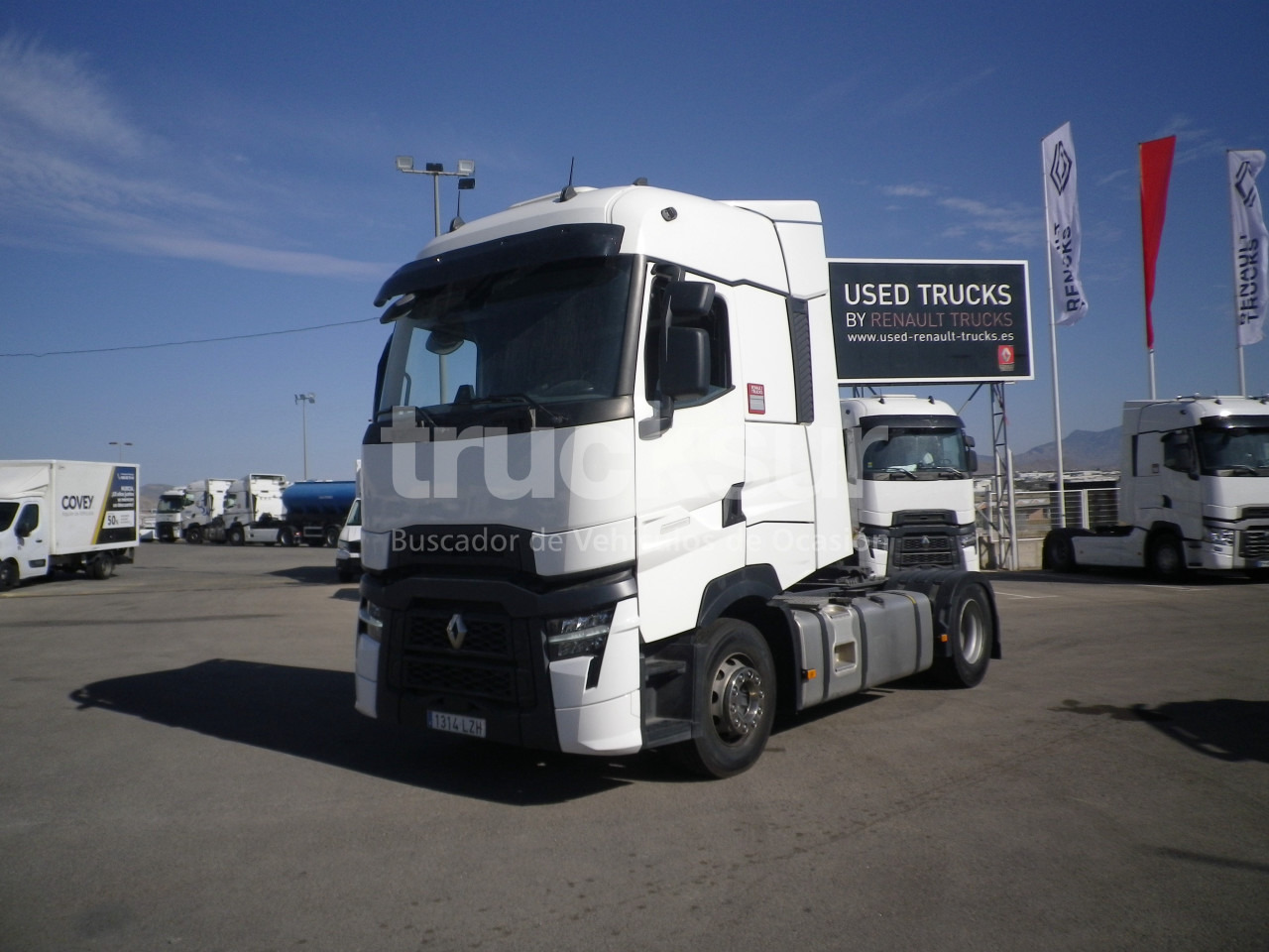 RENAULT T520 HIGH SLEEPER CAB - Tracteur routier: photos 2 RENAULT T520 HIGH SLEEPER CAB - Tracteur routier: photos 2