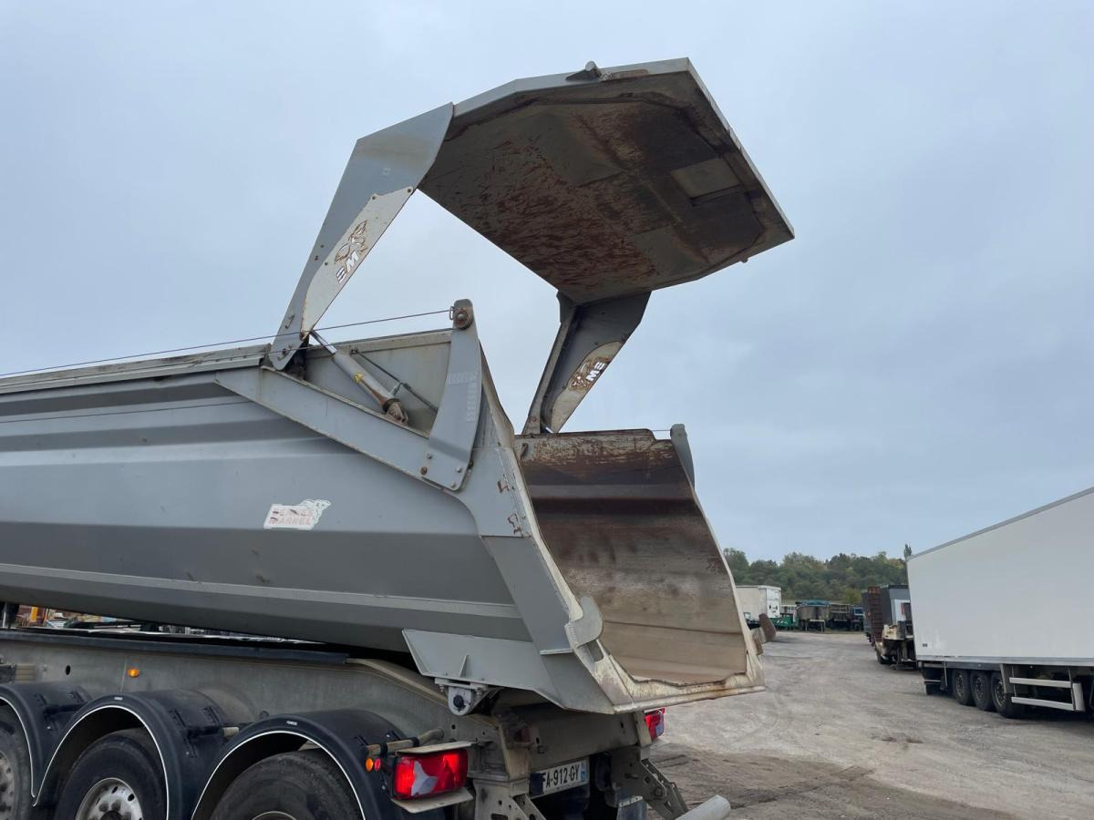 Benalu  - Semi-remorque benne: photos 4 Benalu  - Semi-remorque benne: photos 4