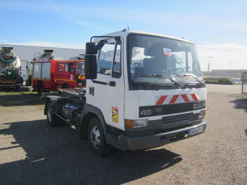 DAF 45 ATI 130 - Camion ampliroll: photos 1 DAF 45 ATI 130 - Camion ampliroll: photos 1