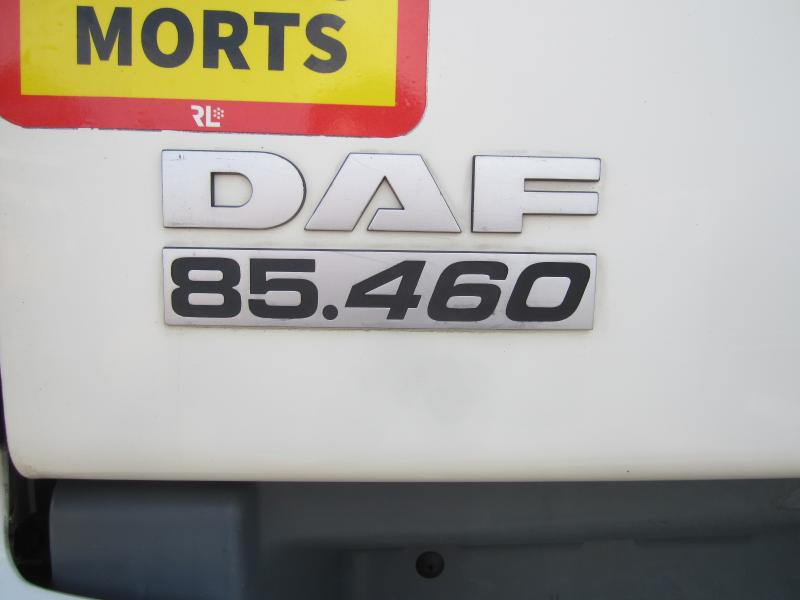 DAF CF85 460 - Camion plateau: photos 2 DAF CF85 460 - Camion plateau: photos 2