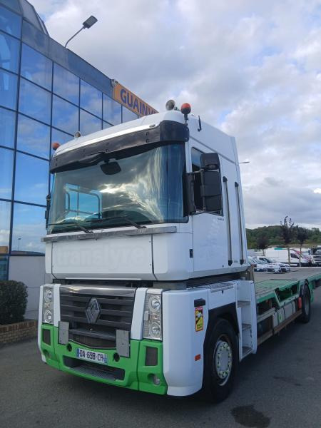 Renault Magnum 440 DXI - Camion plateau: photos 1 Renault Magnum 440 DXI - Camion plateau: photos 1