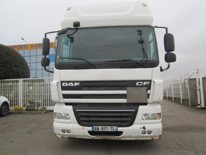 DAF CF85 410 - Tracteur routier: photos 2 DAF CF85 410 - Tracteur routier: photos 2