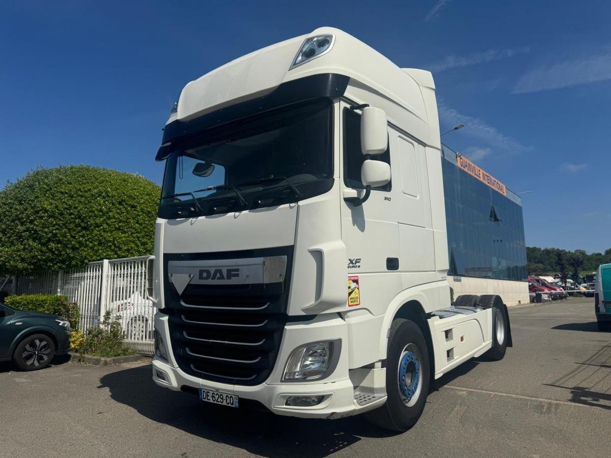 DAF XF105 510 - Tracteur routier: photos 1 DAF XF105 510 - Tracteur routier: photos 1