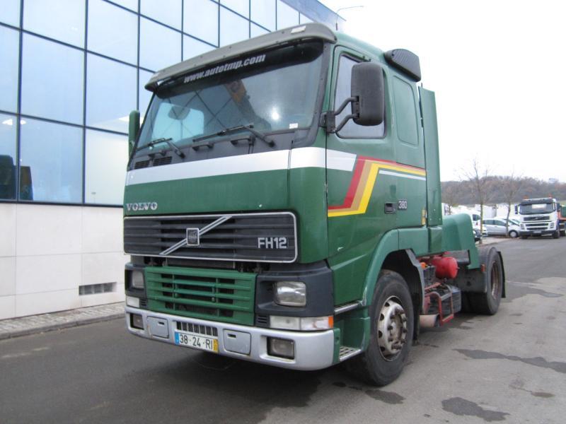 Volvo FH12 380 - Tracteur routier: photos 1 Volvo FH12 380 - Tracteur routier: photos 1