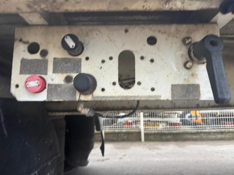 Trailor - Semi-remorque rideaux coulissants: photos 5 Trailor - Semi-remorque rideaux coulissants: photos 5