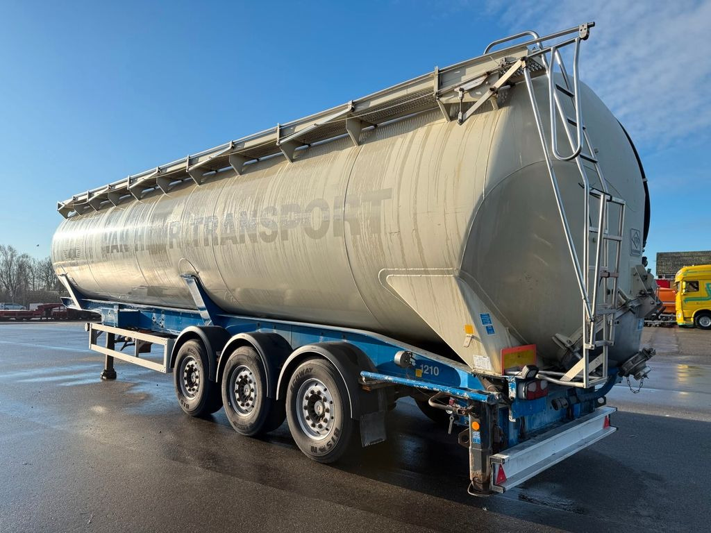Feldbinder 3 axle 63 m3 Silo trailer - Citerne pulvérulente: photos 4 Feldbinder 3 axle 63 m3 Silo trailer - Citerne pulvérulente: photos 4
