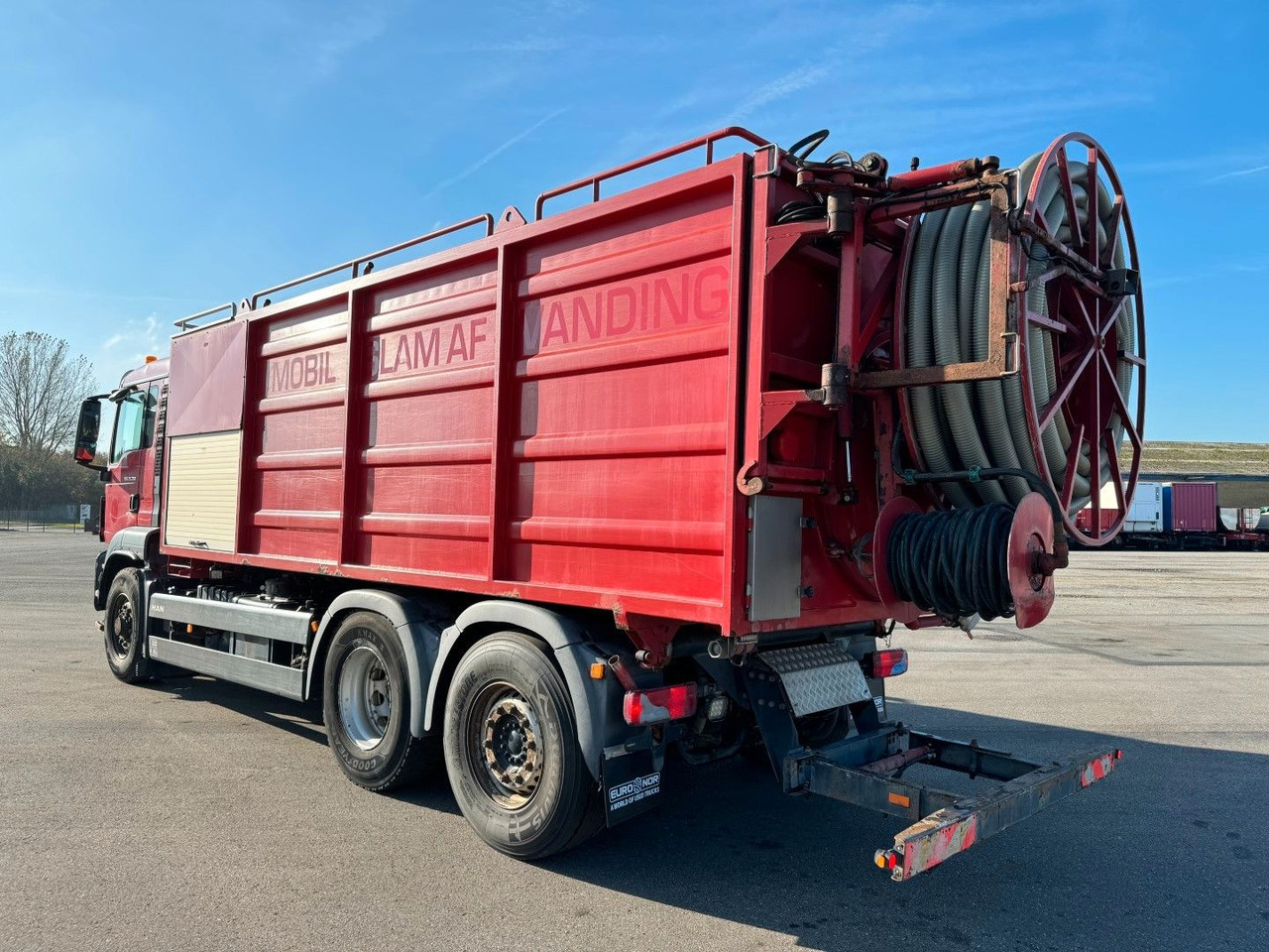 MAN TGS 26.360 6x4H*4 Simon Moos KSA MAN TGS 26.360 6x4H*4 Simon Moos KSA VacuDrain - Camion hydrocureur: photos 5 MAN TGS 26.360 6x4H*4 Simon Moos KSA MAN TGS 26.360 6x4H*4 Simon Moos KSA VacuDrain - Camion hydrocureur: photos 5