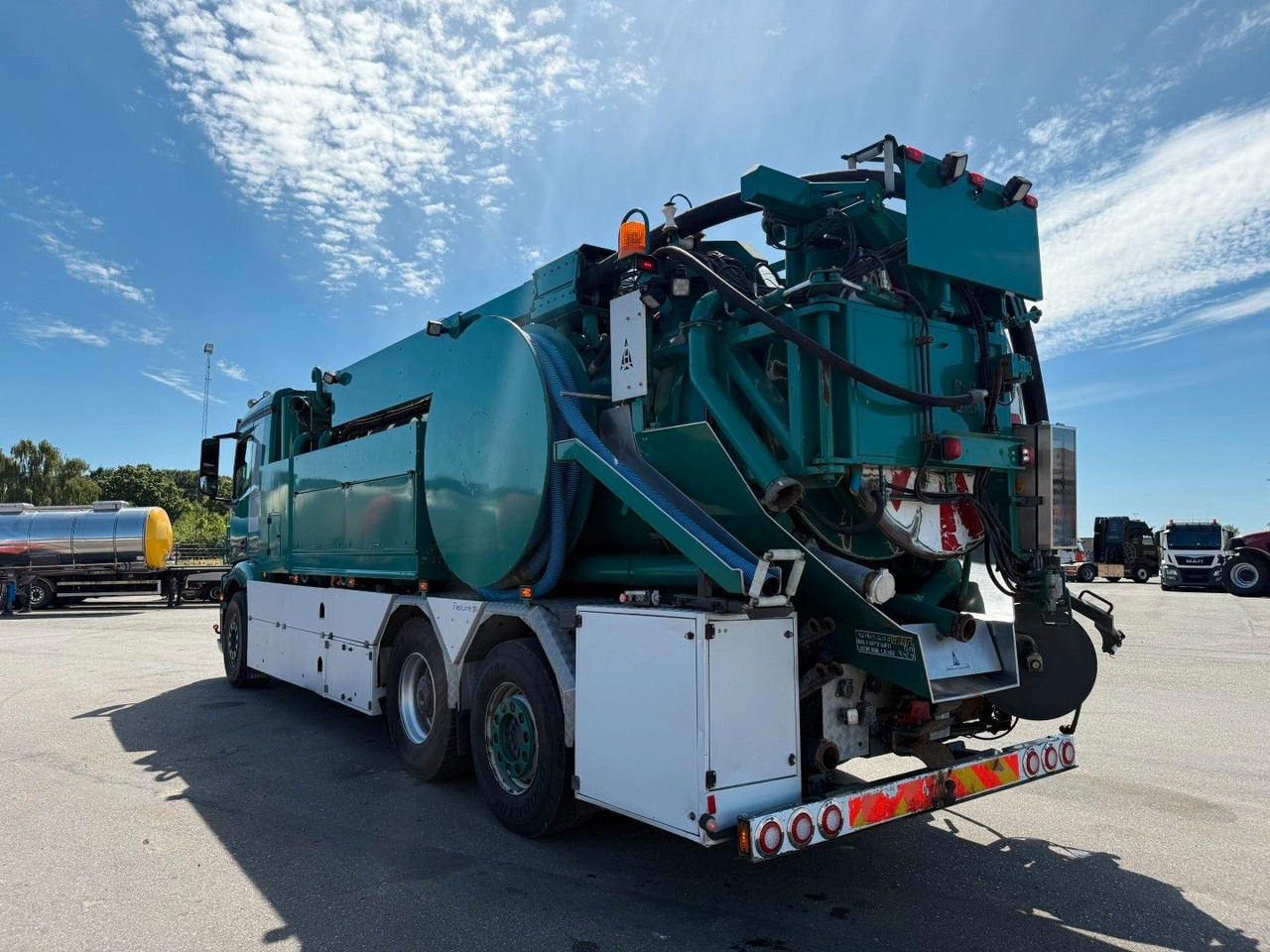 Mercedes-Benz Actros 2551 6x2*4 Hvidtved Larsen Flexline 311 - Camion hydrocureur: photos 4 Mercedes-Benz Actros 2551 6x2*4 Hvidtved Larsen Flexline 311 - Camion hydrocureur: photos 4