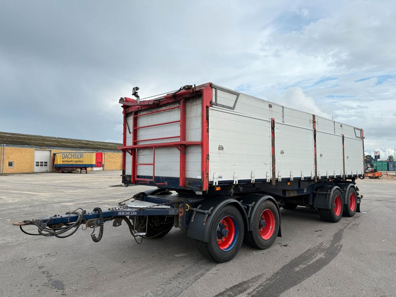 NOPA 32 t. 4-Achs-Kippanhänger / Tipper - Remorque benne: photos 2 NOPA 32 t. 4-Achs-Kippanhänger / Tipper - Remorque benne: photos 2