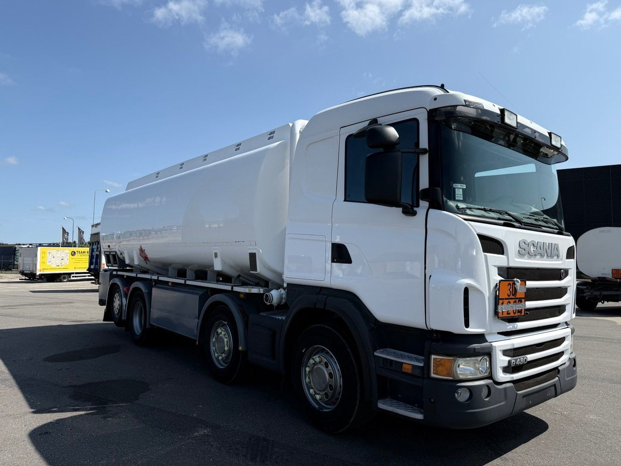 Scania G480 8x2*6 24.000 L / 5 compartments / ADR Tank - Camion citerne: photos 2 Scania G480 8x2*6 24.000 L / 5 compartments / ADR Tank - Camion citerne: photos 2