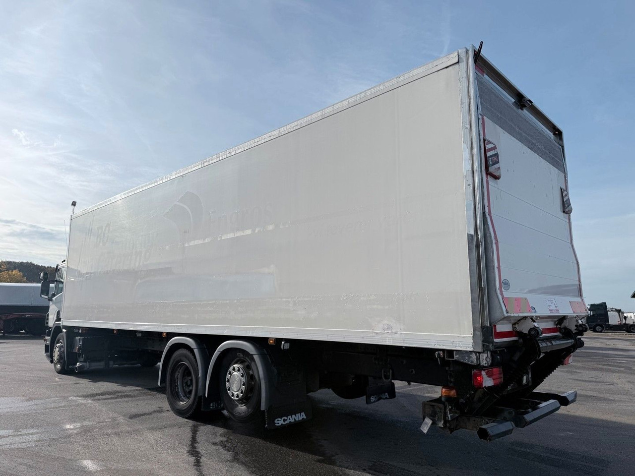 Scania P320 6x2*4 Carrier Supra 1250 Mt 9.80 m Kühl - Camion frigorifique: photos 4 Scania P320 6x2*4 Carrier Supra 1250 Mt 9.80 m Kühl - Camion frigorifique: photos 4