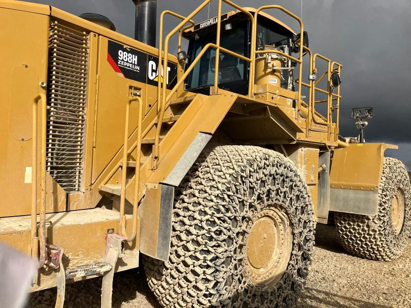 Caterpillar 988H - Chargeuse sur pneus: photos 2 Caterpillar 988H - Chargeuse sur pneus: photos 2