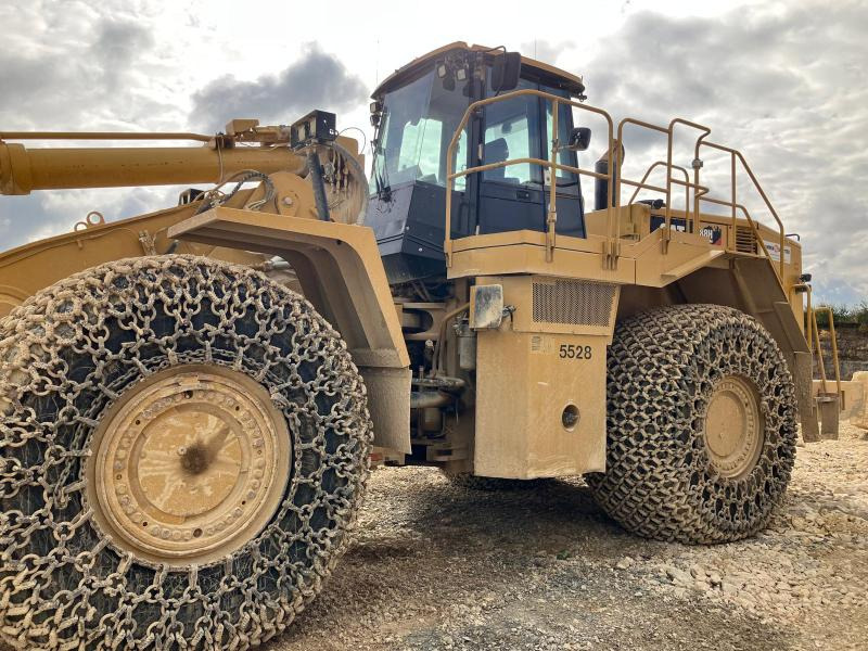 Caterpillar 988H - Chargeuse sur pneus: photos 1 Caterpillar 988H - Chargeuse sur pneus: photos 1