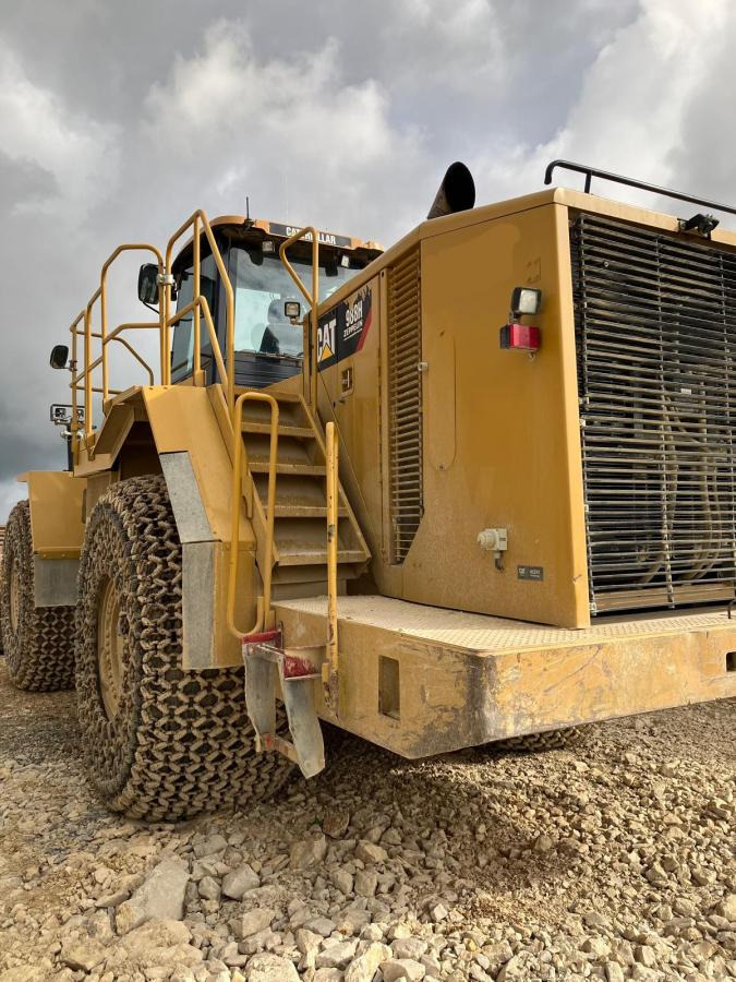 Caterpillar 988H - Chargeuse sur pneus: photos 3 Caterpillar 988H - Chargeuse sur pneus: photos 3