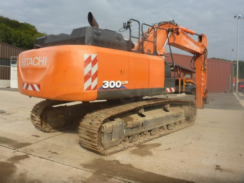 Hitachi ZX300LCN-6 - Pelle sur chenille: photos 4 Hitachi ZX300LCN-6 - Pelle sur chenille: photos 4
