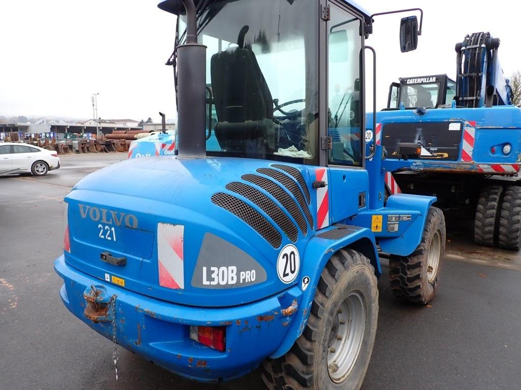 Volvo L30B - Chargeuse sur pneus: photos 2 Volvo L30B - Chargeuse sur pneus: photos 2